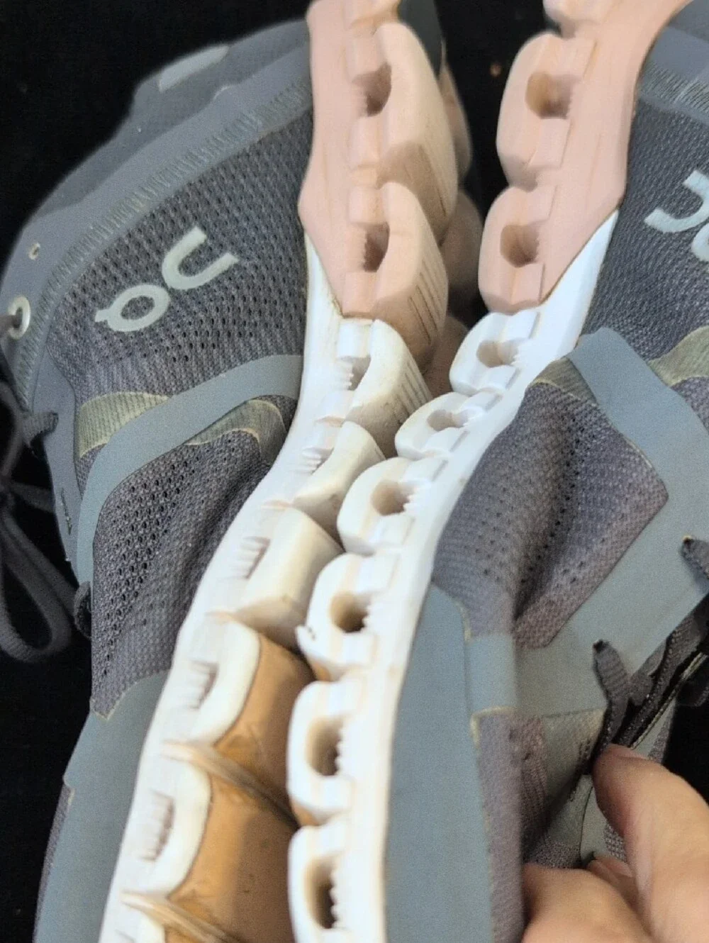 On Clouds lightweight breathable